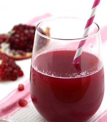 Fresh Anar and Grapes Juice