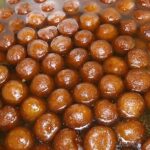 prepared-gulab-jamun-by-babul-caterer