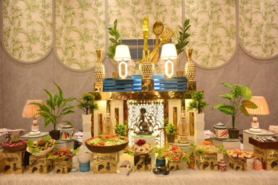 Beautiful buffet setup by the best caterer in Kolkata