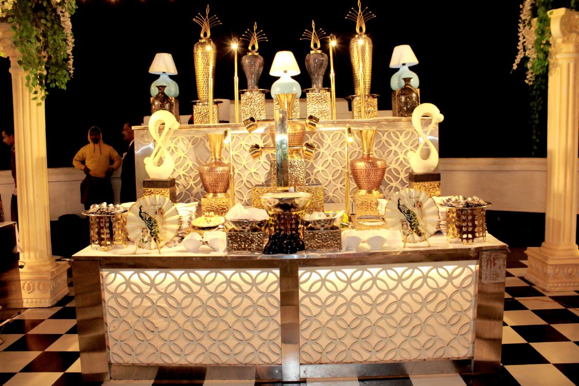 Elegant wedding reception setup by Best Caterers in Kolkata